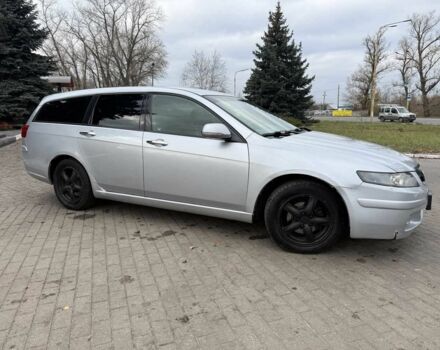 Серый Хонда Аккорд, объемом двигателя 2.2 л и пробегом 308 тыс. км за 3400 $, фото 5 на Automoto.ua