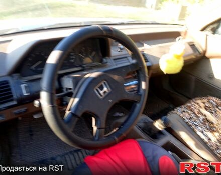 Серый Хонда Аккорд, объемом двигателя 1.6 л и пробегом 0 тыс. км за 500 $, фото 1 на Automoto.ua