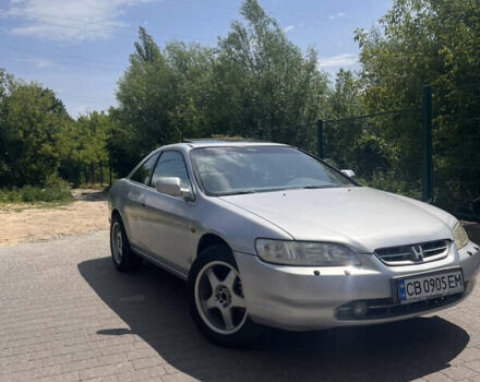 Сірий Хонда Аккорд, об'ємом двигуна 1.95 л та пробігом 300 тис. км за 3700 $, фото 1 на Automoto.ua