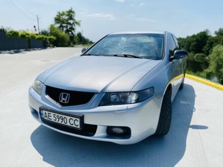 Хонда Аккорд 2003 в Павлограде на Automoto.ua Серый Хонда Аккорд, объемом двигателя 2 л и пробегом 1 тыс. км за 4999 $, фото 1 на Automoto.ua