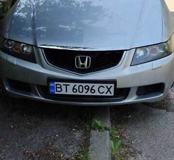 Серый Хонда Аккорд, объемом двигателя 2 л и пробегом 230 тыс. км за 6000 $, фото 1 на Automoto.ua