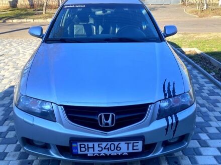 Хонда Аккорд 2004 у Одесі на Automoto.ua Сірий Хонда Аккорд, об'ємом двигуна 2.4 л та пробігом 0 тис. км за 6200 $, фото 1 на Automoto.ua