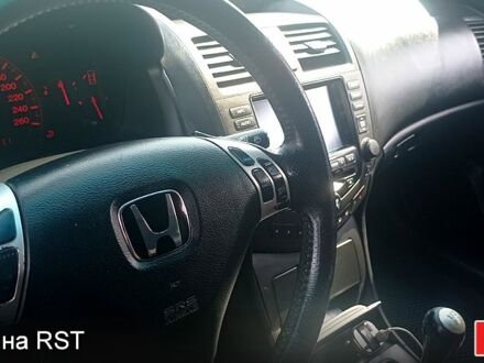 Сірий Хонда Аккорд, об'ємом двигуна 2.2 л та пробігом 330 тис. км за 6000 $, фото 1 на Automoto.ua