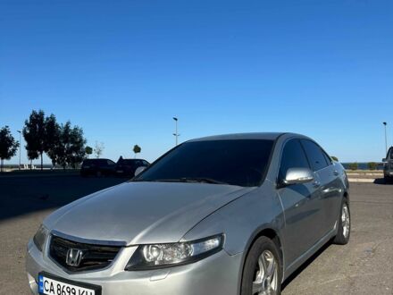 Серый Хонда Аккорд, объемом двигателя 2 л и пробегом 246 тыс. км за 3900 $, фото 1 на Automoto.ua