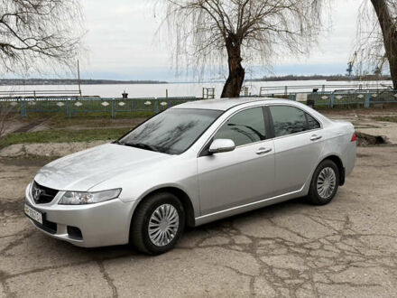 Серый Хонда Аккорд, объемом двигателя 2 л и пробегом 305 тыс. км за 4200 $, фото 1 на Automoto.ua