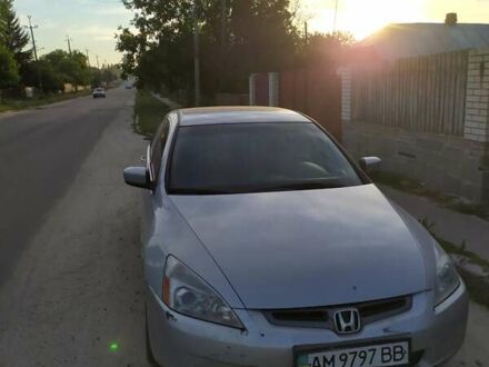 Хонда Аккорд 2004 у Коростышеве на Automoto.ua Сірий Хонда Аккорд, об'ємом двигуна 2.39 л та пробігом 420 тис. км за 3800 $, фото 1 на Automoto.ua