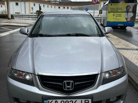 Хонда Аккорд 2005 в Ужгороде на Automoto.ua Серый Хонда Аккорд, объемом двигателя 2 л и пробегом 299 тыс. км за 4899 $, фото 1 на Automoto.ua