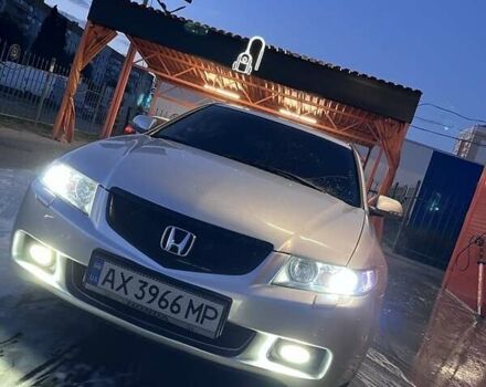 Сірий Хонда Аккорд, об'ємом двигуна 2 л та пробігом 300 тис. км за 5500 $, фото 1 на Automoto.ua