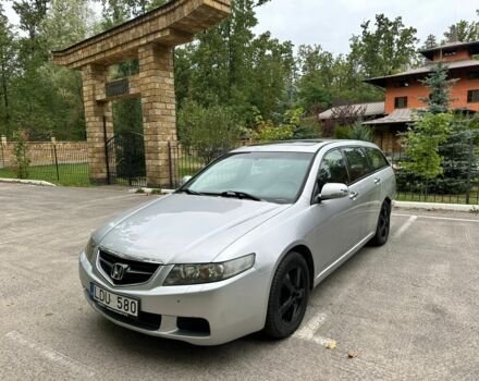 Серый Хонда Аккорд, объемом двигателя 2.2 л и пробегом 270 тыс. км за 2299 $, фото 1 на Automoto.ua