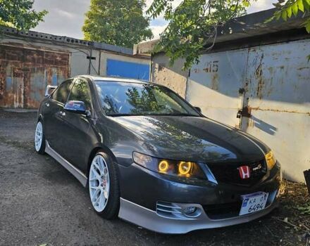 Серый Хонда Аккорд, объемом двигателя 2.35 л и пробегом 310 тыс. км за 8000 $, фото 1 на Automoto.ua