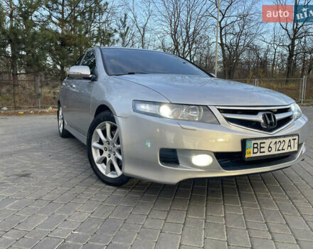 Серый Хонда Аккорд, объемом двигателя 2.4 л и пробегом 260 тыс. км за 6800 $, фото 1 на Automoto.ua