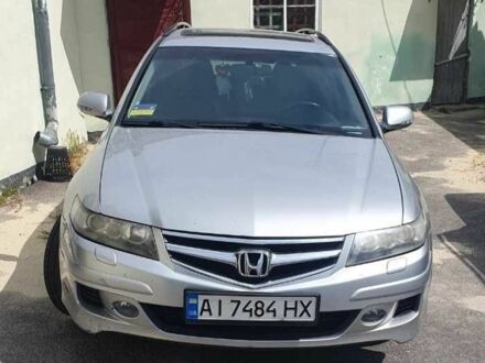 Серый Хонда Аккорд, объемом двигателя 2.4 л и пробегом 260 тыс. км за 6000 $, фото 1 на Automoto.ua