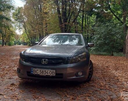 Серый Хонда Аккорд, объемом двигателя 2.4 л и пробегом 307 тыс. км за 8700 $, фото 1 на Automoto.ua