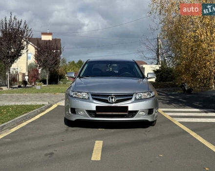 Серый Хонда Аккорд, объемом двигателя 2 л и пробегом 235 тыс. км за 6950 $, фото 1 на Automoto.ua