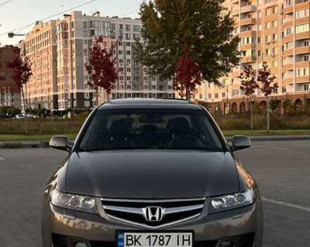 Сірий Хонда Аккорд, об'ємом двигуна 2 л та пробігом 258 тис. км за 7400 $, фото 1 на Automoto.ua