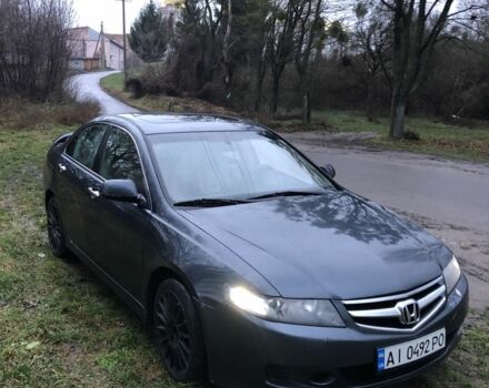 Сірий Хонда Аккорд, об'ємом двигуна 2.4 л та пробігом 244 тис. км за 5600 $, фото 1 на Automoto.ua