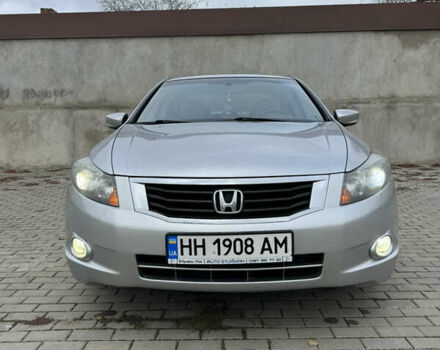 Серый Хонда Аккорд, объемом двигателя 2.35 л и пробегом 210 тыс. км за 6400 $, фото 1 на Automoto.ua