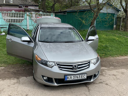 Сірий Хонда Аккорд, об'ємом двигуна 2 л та пробігом 140 тис. км за 9800 $, фото 1 на Automoto.ua