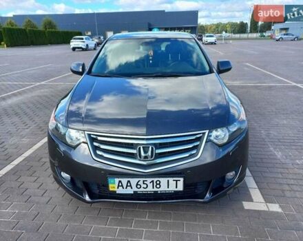 Сірий Хонда Аккорд, об'ємом двигуна 2.4 л та пробігом 256 тис. км за 8000 $, фото 1 на Automoto.ua