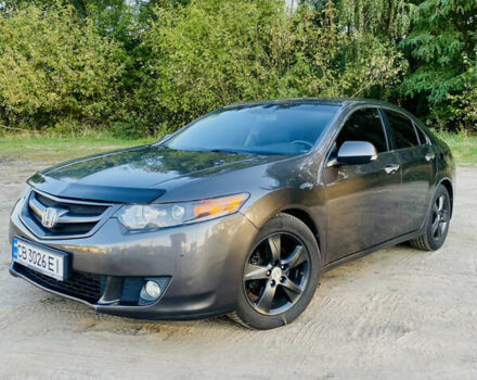 Серый Хонда Аккорд, объемом двигателя 2 л и пробегом 350 тыс. км за 8000 $, фото 1 на Automoto.ua