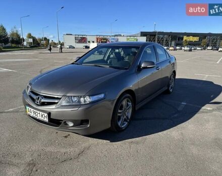 Сірий Хонда Аккорд, об'ємом двигуна 2 л та пробігом 102 тис. км за 9200 $, фото 1 на Automoto.ua