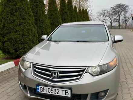 Серый Хонда Аккорд, объемом двигателя 2 л и пробегом 242 тыс. км за 9297 $, фото 1 на Automoto.ua