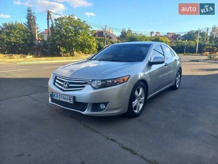 Хонда Аккорд 2008 в Одессе на Automoto.ua Серый Хонда Аккорд, объемом двигателя 2 л и пробегом 216 тыс. км за 8400 $, фото 1 на Automoto.ua