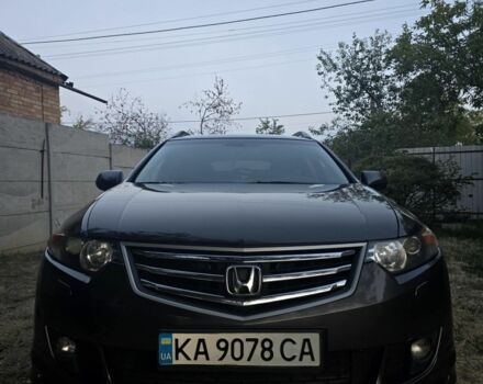 Серый Хонда Аккорд, объемом двигателя 2.4 л и пробегом 281 тыс. км за 8500 $, фото 1 на Automoto.ua
