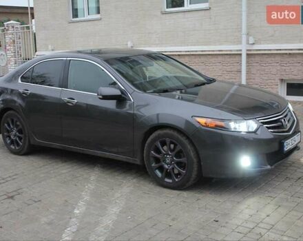 Серый Хонда Аккорд, объемом двигателя 2.35 л и пробегом 213 тыс. км за 8900 $, фото 1 на Automoto.ua