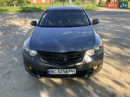 Серый Хонда Аккорд, объемом двигателя 2.2 л и пробегом 242 тыс. км за 8555 $, фото 1 на Automoto.ua