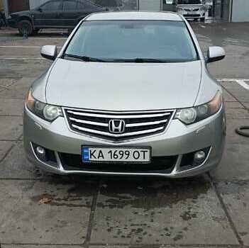 Серый Хонда Аккорд, объемом двигателя 2.2 л и пробегом 262 тыс. км за 8300 $, фото 1 на Automoto.ua