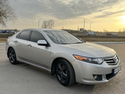 Сірий Хонда Аккорд, об'ємом двигуна 2 л та пробігом 215 тис. км за 9500 $, фото 1 на Automoto.ua