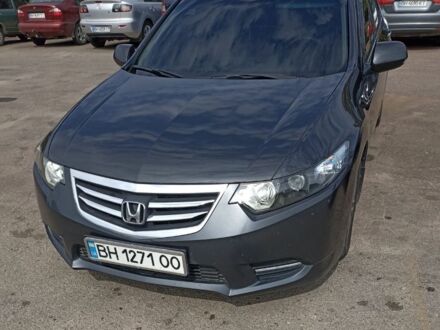 Серый Хонда Аккорд, объемом двигателя 2 л и пробегом 270 тыс. км за 9999 $, фото 1 на Automoto.ua