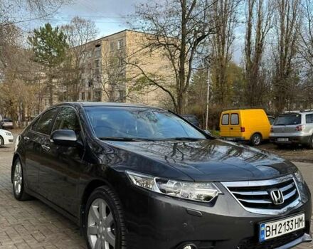 Серый Хонда Аккорд, объемом двигателя 2.4 л и пробегом 142 тыс. км за 12000 $, фото 1 на Automoto.ua