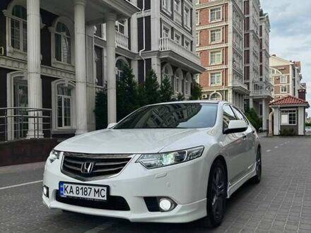 Хонда Аккорд 2012 у Львові на Automoto.ua Сірий Хонда Аккорд, об'ємом двигуна 2.4 л та пробігом 190 тис. км за 9900 $, фото 1 на Automoto.ua