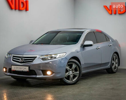 Сірий Хонда Аккорд, об'ємом двигуна 2 л та пробігом 191 тис. км за 10982 $, фото 1 на Automoto.ua