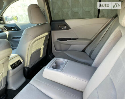 Сірий Хонда Аккорд, об'ємом двигуна 2.4 л та пробігом 139 тис. км за 13000 $, фото 1 на Automoto.ua
