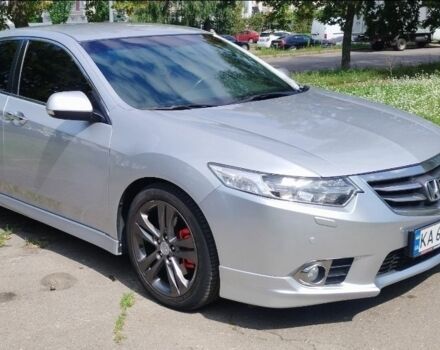 Серый Хонда Аккорд, объемом двигателя 2.4 л и пробегом 194 тыс. км за 11200 $, фото 1 на Automoto.ua
