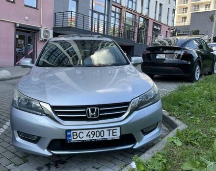 Сірий Хонда Аккорд, об'ємом двигуна 2.4 л та пробігом 183 тис. км за 11000 $, фото 1 на Automoto.ua