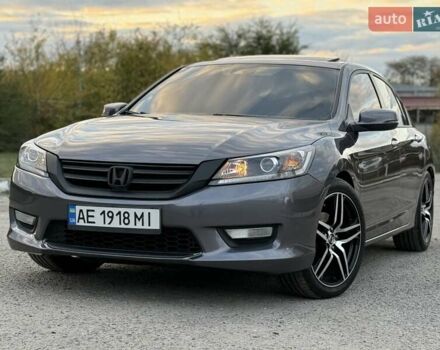Сірий Хонда Аккорд, об'ємом двигуна 2.4 л та пробігом 112 тис. км за 13000 $, фото 1 на Automoto.ua