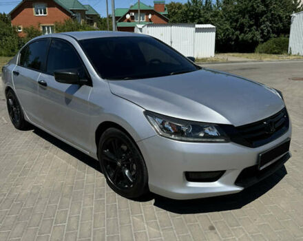 Серый Хонда Аккорд, объемом двигателя 2.36 л и пробегом 230 тыс. км за 11700 $, фото 1 на Automoto.ua