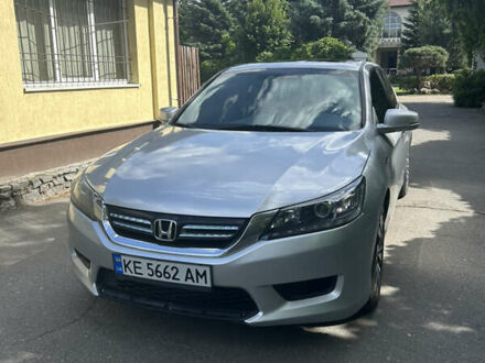 Хонда Аккорд 2014 в Новомосковске на Automoto.ua Серый Хонда Аккорд, объемом двигателя 1.99 л и пробегом 213 тыс. км за 11000 $, фото 1 на Automoto.ua