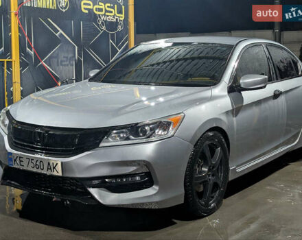 Сірий Хонда Аккорд, об'ємом двигуна 2.35 л та пробігом 135 тис. км за 11500 $, фото 1 на Automoto.ua