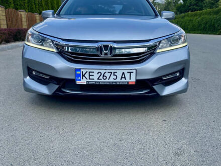 Сірий Хонда Аккорд, об'ємом двигуна 2 л та пробігом 101 тис. км за 16500 $, фото 1 на Automoto.ua