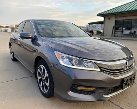 Серый Хонда Аккорд, объемом двигателя 2.4 л и пробегом 68 тыс. км за 9000 $, фото 1 на Automoto.ua
