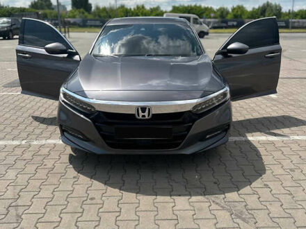 Серый Хонда Аккорд, объемом двигателя 1.5 л и пробегом 132 тыс. км за 18500 $, фото 1 на Automoto.ua