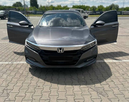 Серый Хонда Аккорд, объемом двигателя 1.5 л и пробегом 132 тыс. км за 18500 $, фото 1 на Automoto.ua