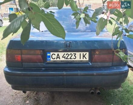 Синий Хонда Аккорд, объемом двигателя 2.2 л и пробегом 410 тыс. км за 2300 $, фото 5 на Automoto.ua