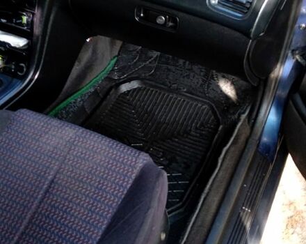 Синий Хонда Аккорд, объемом двигателя 2 л и пробегом 343 тыс. км за 3999 $, фото 12 на Automoto.ua