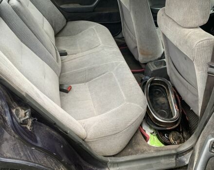 Синий Хонда Аккорд, объемом двигателя 2 л и пробегом 241 тыс. км за 666 $, фото 6 на Automoto.ua